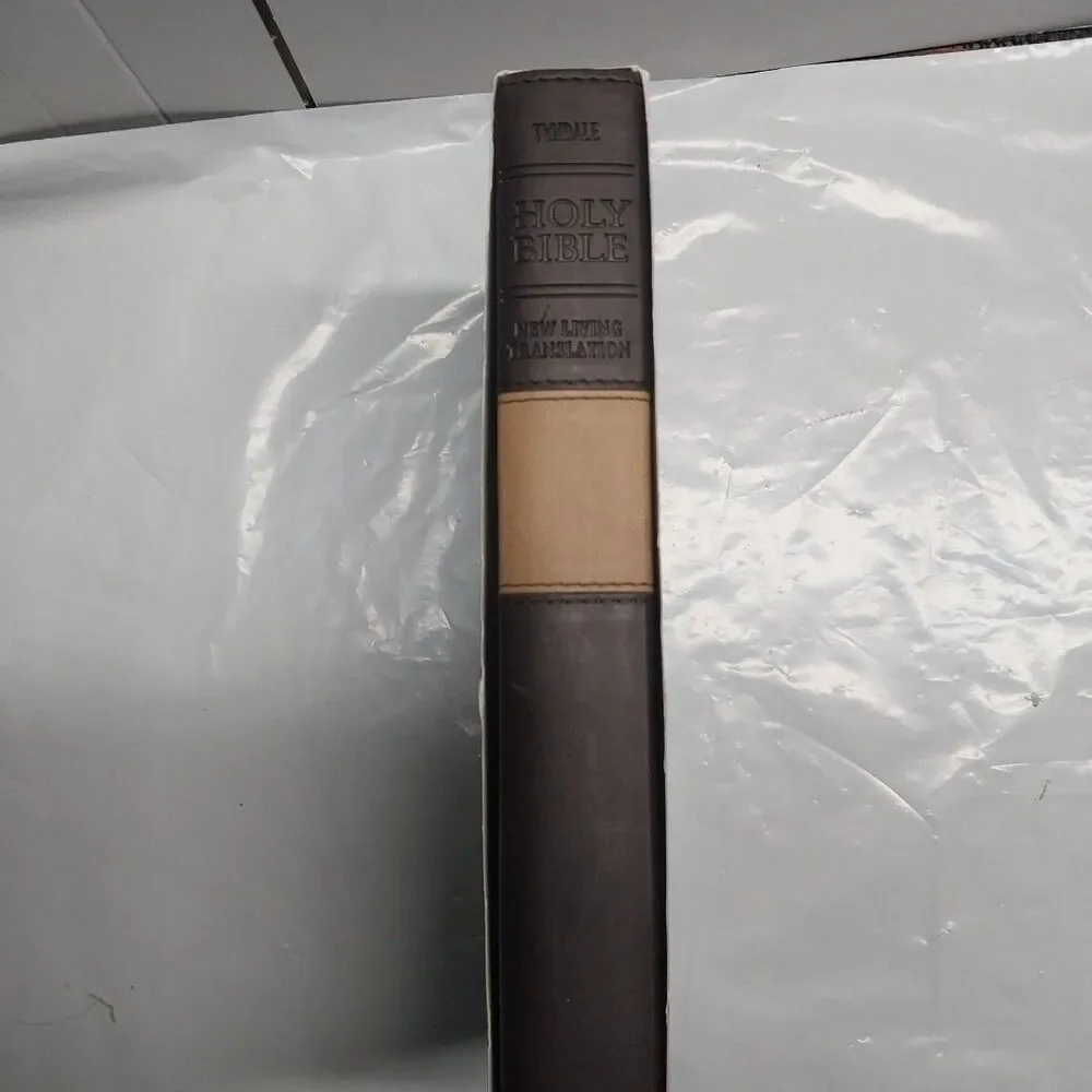 Premium Gift Bible by New Living Translation (2007, Imitation Leather) - Picture 3 of 3